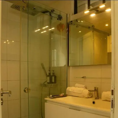 Loft Parisien Au Coeur Du Marais *