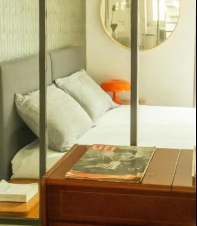 Loft Parisien Au Coeur Du Marais Parijs
